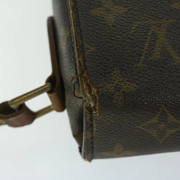 LOUIS VUITTON Monogram Saint Cloud GM Shoulder Bag M51242 LV Auth 67890 - Picture 6 of 15